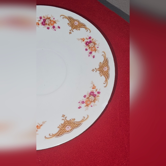 Vintage Chinese Bone China Demitasse Floral Saucer Set of 5 Made In China - Picture 4 of 7